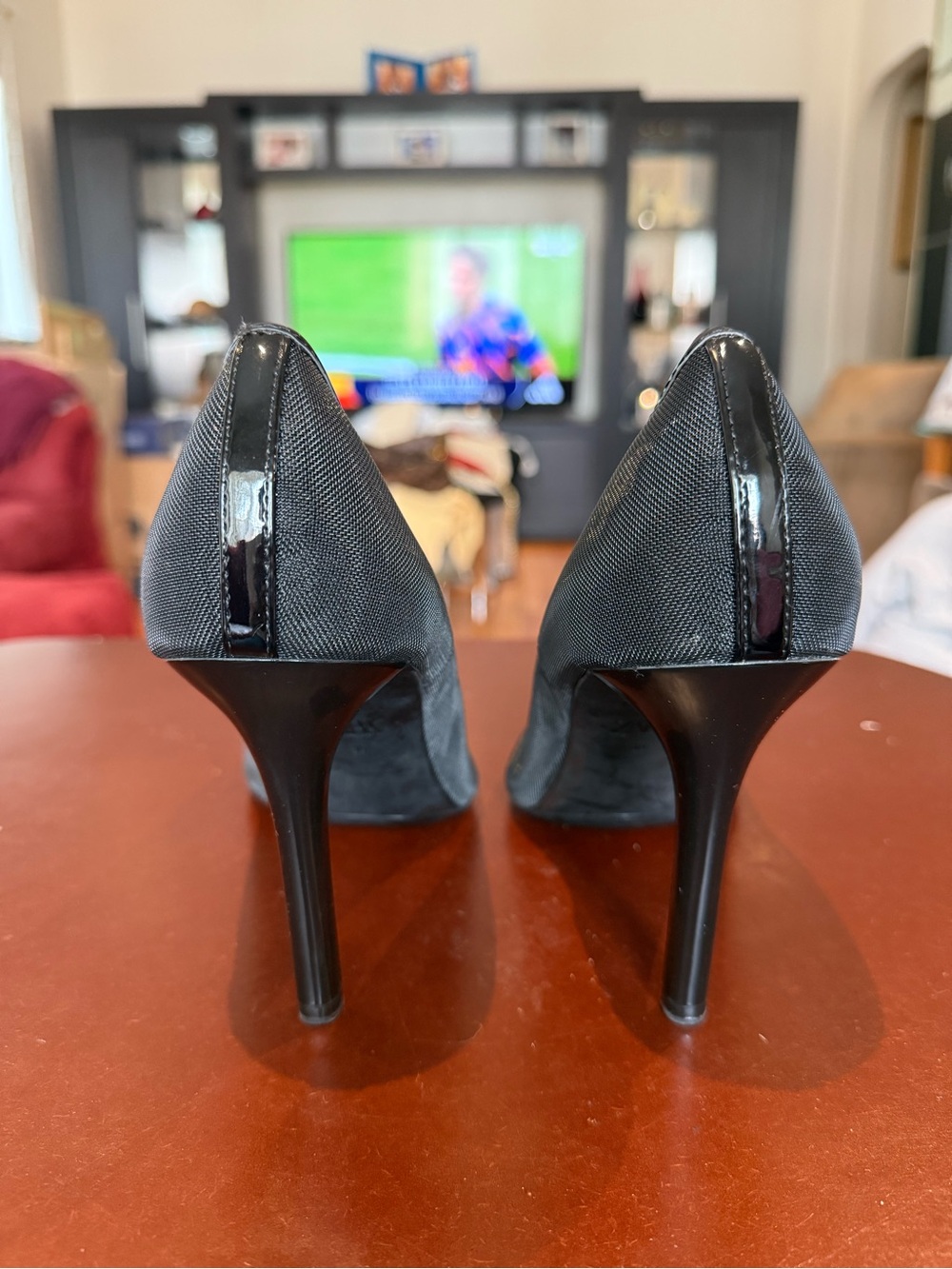 Zara Women's Black Pointed-Stiletto Pumps - Picture 3 of 4
